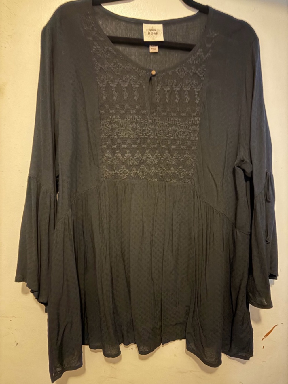 Women's black Embroidered Peasant Top